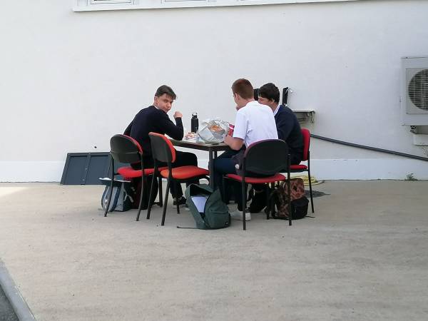 Le repas des cadets