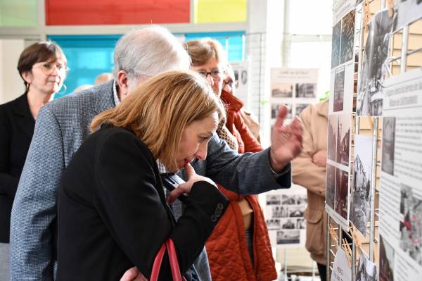 Madame Delphine Raymond discovers the photos of the former MCSSA