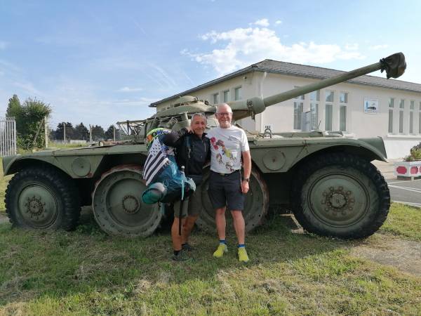 Jean-Louis et Bruno devant l’EBR