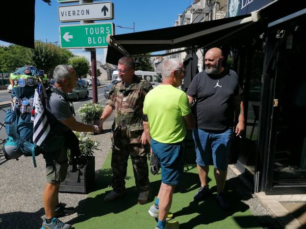 The welcome at the “Queen’s Berry” by the DMD and Sébastien Piteau