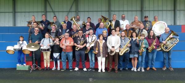 The former band of the Material Services with the Poinçonnet brass band