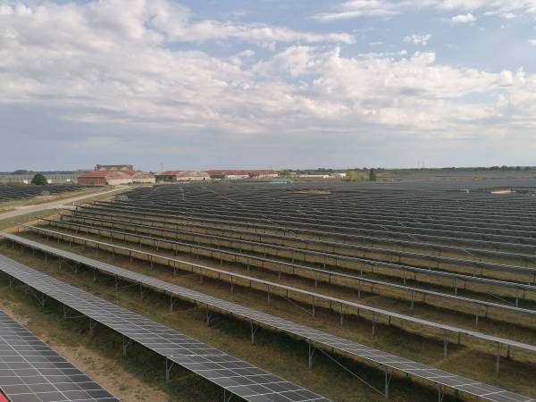 Vue du champ photovoltaïque