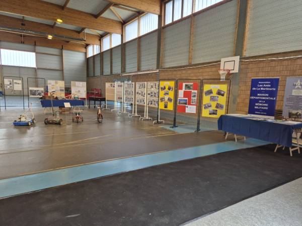 Part of the “Les Amis de La Martinerie” exhibition